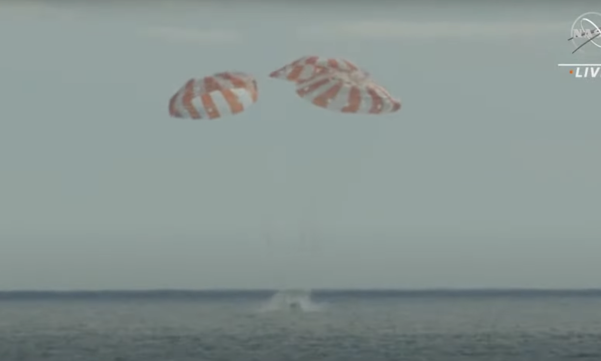 ¡Éxito! La cápsula Orión de la NASA finalmente amerizó en el Pacífico